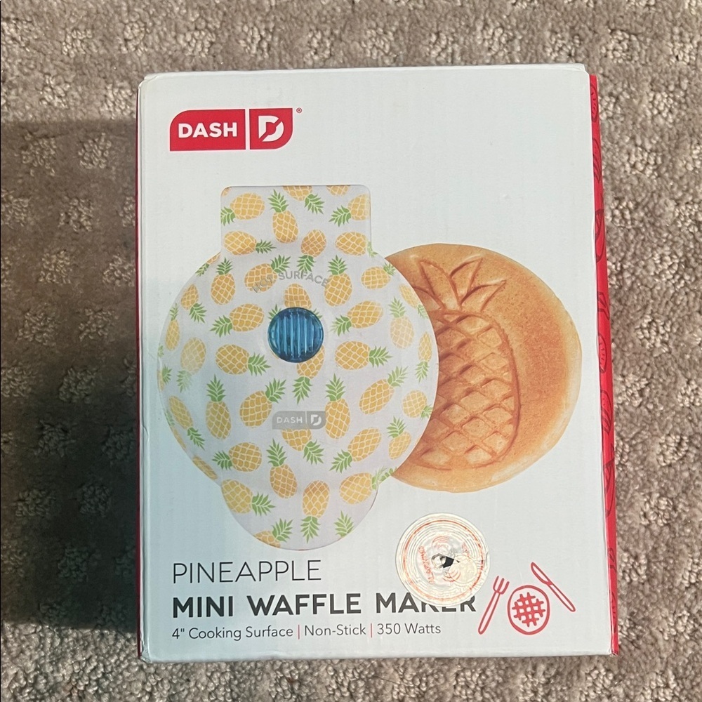 Ash Pineapple Mini Waffle Maker - White and Yellow